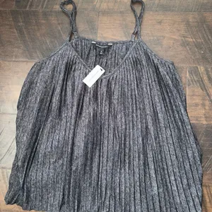 (3/$40 Item) Banana Republic Summer Tank NWT thumbnail 2