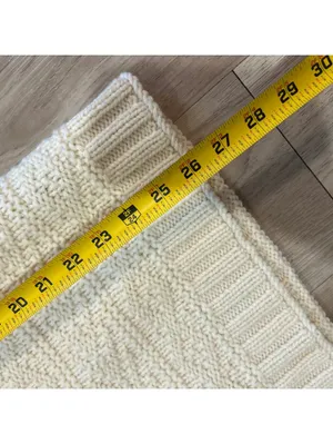 Vintage Lauren Ralph Lauren Women's Hand-Knit Wool Swiss Alps Ski Winter Sweater thumbnail 6