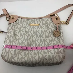 Michael Kors Signature crossbody vanilla purse thumbnail 9