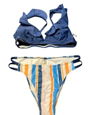 New Cupshe Bikini Womens Medium Navy Plunge Bikini Top Striped Bottom Flaw‎ thumbnail 1