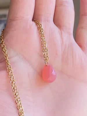 Handmade pink teardrop Czech glass simple minimalist gold chain necklace🩷 thumbnail 5