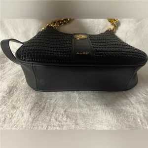 Aldo Black Textured Faux Leather Shoulder Bag Chunky Chain Detail and Lion Logo thumbnail 9