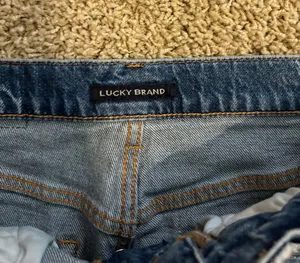 Lucky Brand Jeans thumbnail 3