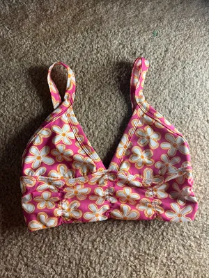 PacSun Crop Top thumbnail 1