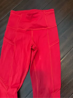 Lululemon Fast & Free Tights with drop in side pockets red Leggings Sz 0 thumbnail 4