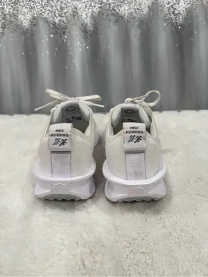Nike Interact Run White Metallic Silver thumbnail 4