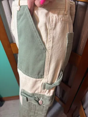 SHEIN Two-Tone Wide Leg Patchwork Pants in Olive Green and Cream thumbnail 4