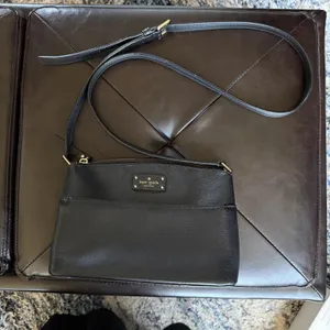 Kate Spade Crossbody Bag Womens Small Black Leather Zip Top Adjustable Strap thumbnail 11