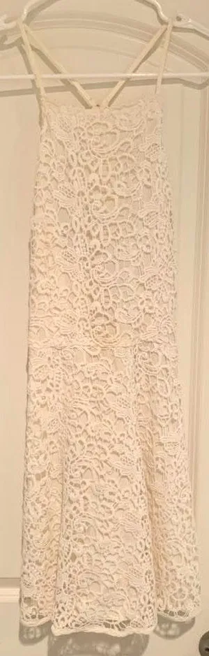 Kendall + Kylie White Lace dress thumbnail 5