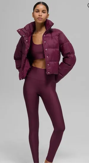 ALO Yoga NWT Gold Rush Puffer Jacket Burgundy with Zipper pockets Size S thumbnail 1