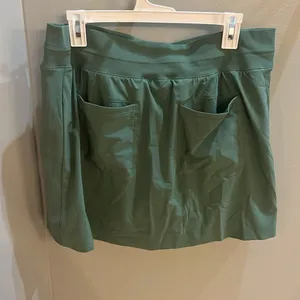 Women’s Skort thumbnail 4