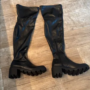 Black Lug Sole Over thumbnail 3
