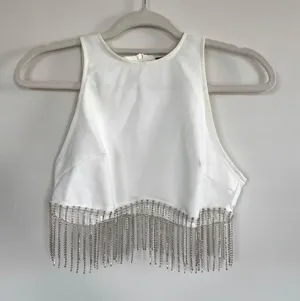 Going Out Top White thumbnail 1