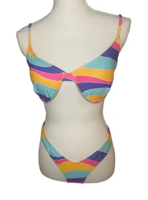 NWT Foreplay 2piece Bikini Set Multi Color Size L Vacation Pool Beach underwire Pink Size L thumbnail 1