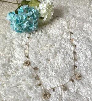 Gold Floral Beaded Long Necklace thumbnail 1