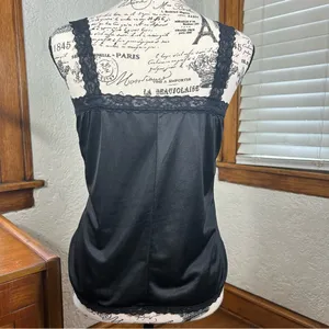 Vintage 80’s Mel-Lin Black Lace Nylon Gothic Silky Camisole Size S thumbnail 2