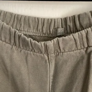 Brandy Melville Sweatpants thumbnail 2