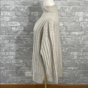 Abercrombie & Fitch Cream Ribbed Turtleneck Sweater thumbnail 4