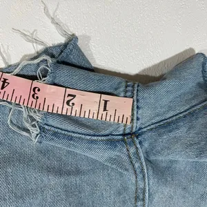 Edikted Size L Light Wash Denim Shorts Pink Bow Y2K Coquette Cutoff thumbnail 7