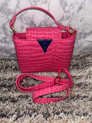 Hot Pink Croc thumbnail 2