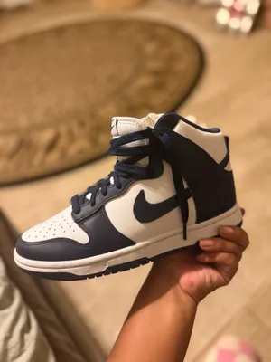 Nike Dunk High Championship Navy Midnight Navy DD1399-104 Men’s 6.5 Women’s 8 thumbnail 2