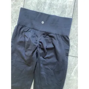 Halara Black Seamless High Waisted Scrunch Butt Yoga Gym Leggings Women Large thumbnail 2