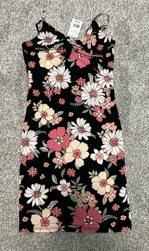 Discovery Ambiance Black Floral Tank Dress - Small thumbnail 1