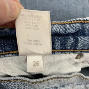 Pistola Size 26 Cassie Straight‎ Jeans Distressed Knee Holes High Rise Women’s thumbnail 4