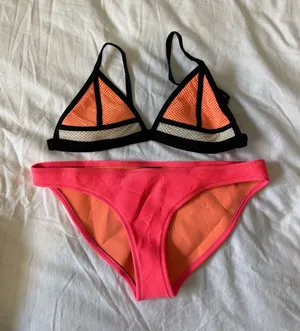 triangl bikini neoprene set  thumbnail 1