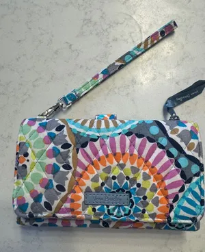 Vera Bradley Multicolor Quilted Floral Wristlet thumbnail 1