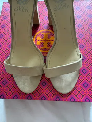 Vince Camuto Heels thumbnail 4