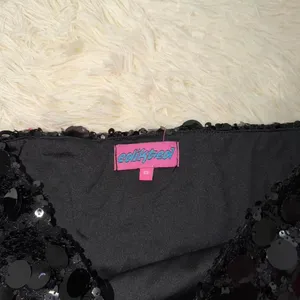 Edikted Sabina Black Low-Rise Sequin Mini Skirt Size XS Black thumbnail 3