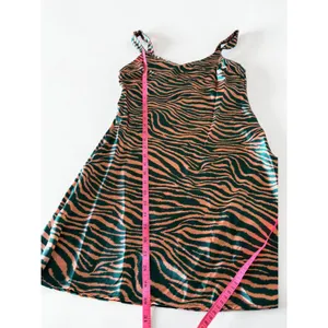 Audrey 3+1 Green Peach Tiger Print Satin Slip Mini Dress Large NWOT thumbnail 6