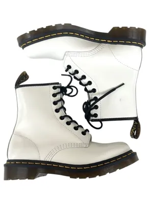 Like New Dr. Martens 1460 Smooth Leather Lace-Up Boots White Size 7 Retail $170 thumbnail 1