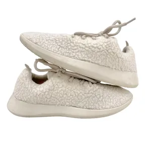 Allbirds Wool Sneakers Runner Fluffs White Merino Wool Athletic Shoes US Size 9 thumbnail 2
