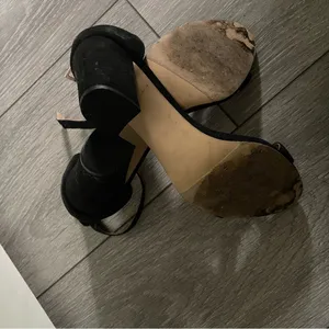 Madden Girl Black 3.5 in Heels thumbnail 4