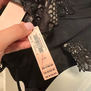 Victoria’s Secret‎ Teddy Lingerie thumbnail 5