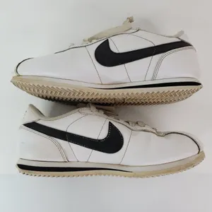 Nike Shoes Womens 8,5 Cortez 72 Sneakers White‎ Leather 317266-111 thumbnail 8