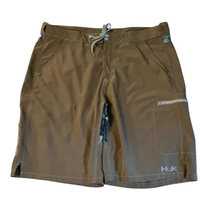 Huk Performance Fishing Board Shorts Mens XL Gray Subphantis Camo thumbnail 1