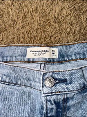 Women’s Abercrombie & Fitch 90’s Slim Straight Jeans Size 33/16 thumbnail 7