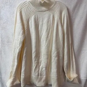 Jones New York XL Cream Turtleneck Sweater thumbnail 1