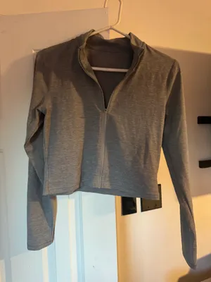 aritzia butter limit zip dover grey thumbnail 2