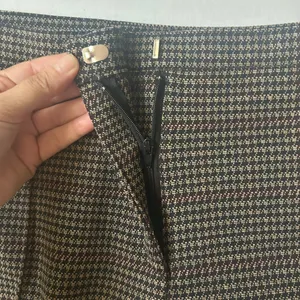 Tahari Women’s Pants Career Office Size 12 thumbnail 6