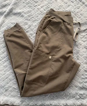 Fabletics Scrub Pants thumbnail 1