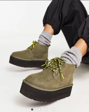 Ugg Neumel Heritage 2” Platform Burnt Olive Suede Wool Boots Womens Size 11 thumbnail 1