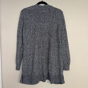 Old navy women’s cardigan L ✨ thumbnail 5
