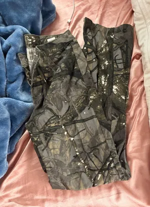 Shein Camo Pants thumbnail 1