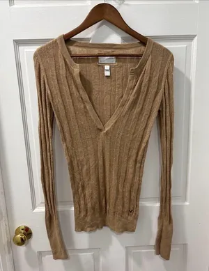 Y2K American Eagle Women’s Sweater Size L Tan Bella Swan Style Mint Condition thumbnail 1