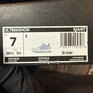 Adidas Women’s Shoes Running thumbnail 2