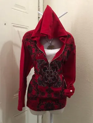 Style & Co 2000s Y2K Whimsygoth Gothic Red black floral rhinestone bedazzle silver hoodie sweatshirt top shirt long sleeve inner tank w/pockets-1X #grunge #streetwear thumbnail 2
